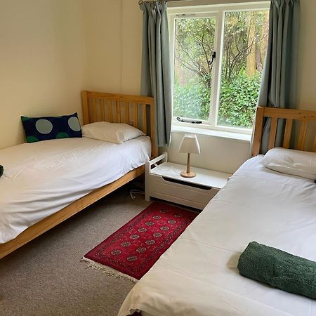 Whispering Pines Cottage Swyre Ngoại thất bức ảnh